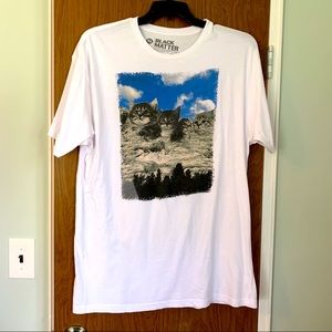 Size XL (unisex) cat tshirt